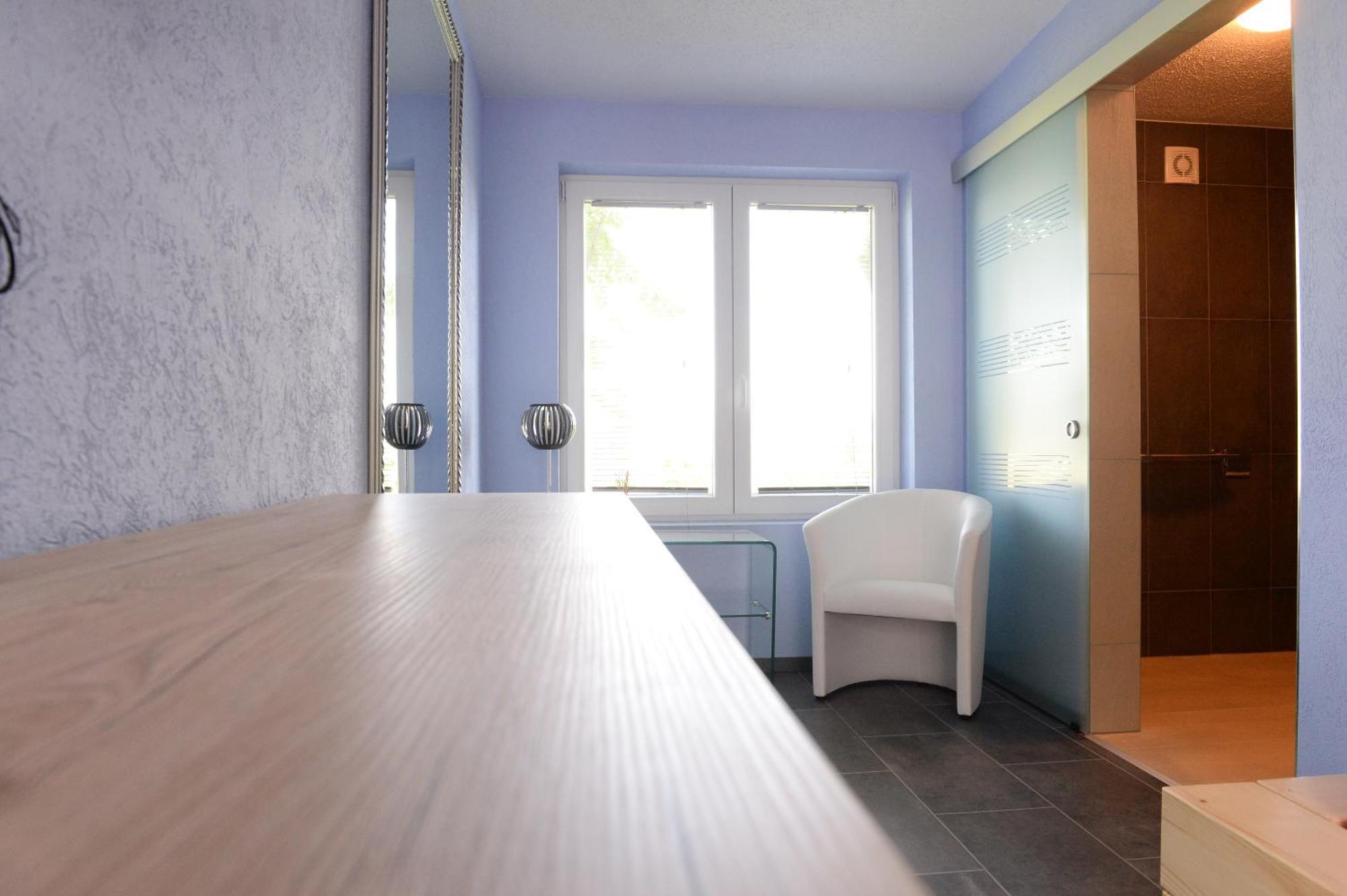 Hotel Belp Bern Airport Free Parking Esterno foto